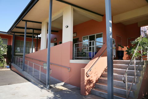 Forbes Victoria Inn - Accommodation Cooktown 5