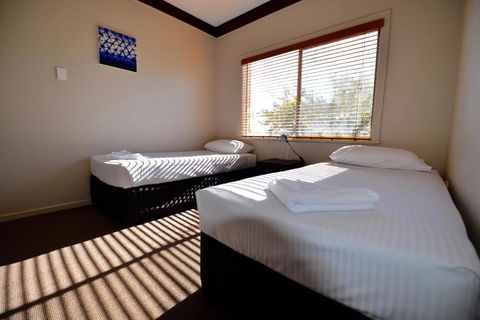 City Centre Apartments - Accommodation Cooktown 3