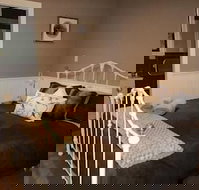 Forest Lodge Chalets - Accommodation Cooktown