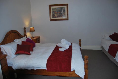Jacaranda Cottage - Accommodation Cooktown 4