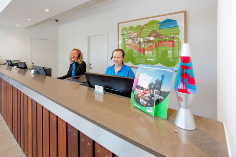 BIG4 Renmark Riverfront Holiday Park - Accommodation Cooktown 3