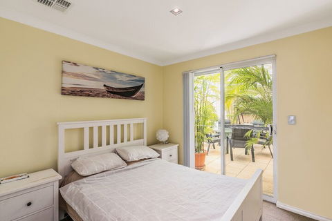 Ocean Keys Cottage - Accommodation Cooktown 2