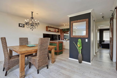 Cabarita Beachfront Apartments - Accommodation Cooktown 2