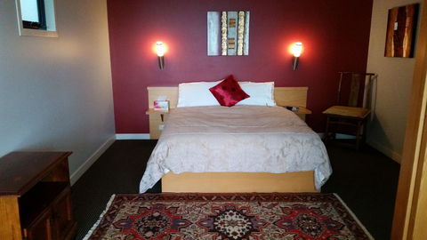 Armalong Winery Chalets - Accommodation Cooktown 3