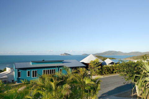 Hydeaway Bay Beach House - Accommodation Cooktown 1