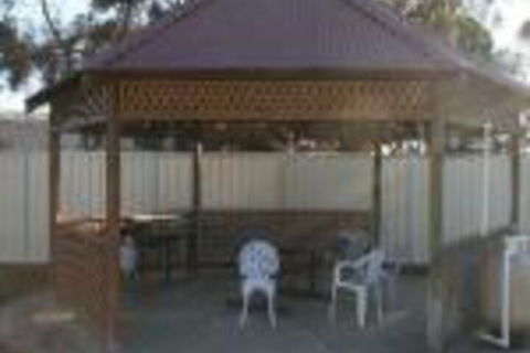 A Room For U - Accommodation Cooktown 0