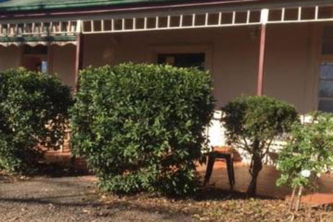 Catania Cottage & Farmhouse - Accommodation Cooktown 2
