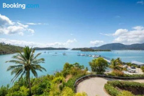 BayBliss Apartments - Accommodation Cooktown 4