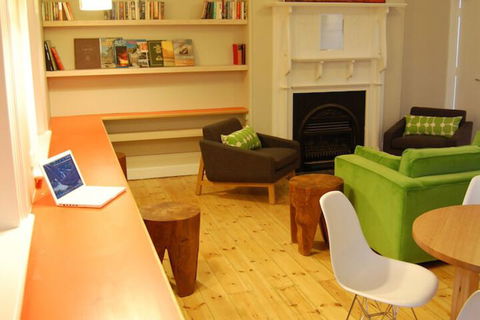 Port Elliot Beach House YHA Hostel - Accommodation Cooktown 7