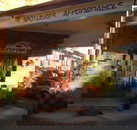 Cedar Lodge Motel - Accommodation Cooktown