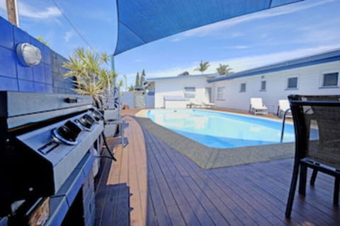 Bali Hi - Accommodation Cooktown 0