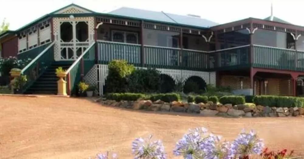Nanima ACT Accommodation Cooktown