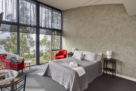 Tamar River Apartments - Accommodation Cooktown 0