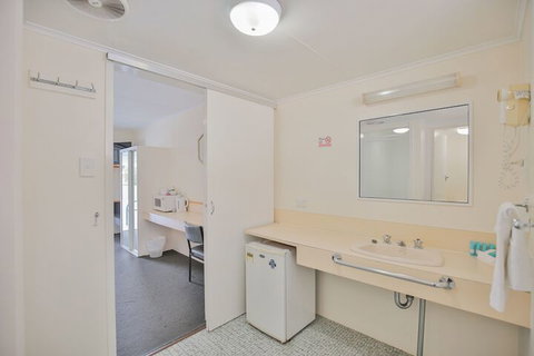 Oscar Motel - Accommodation Cooktown 2