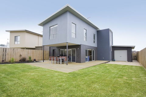 Beach & Golf Stays Torquay - Accommodation Cooktown 6