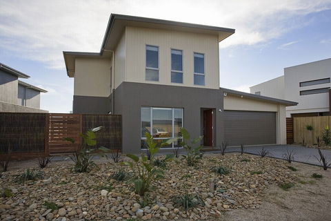 Beach & Golf Stays Torquay - Accommodation Cooktown 5