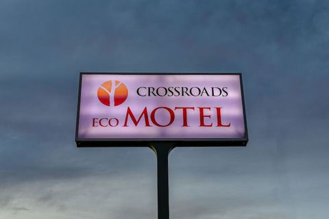 Crossroads Ecomotel - Accommodation Cooktown 2