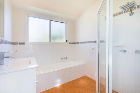Breeze In Mollymook - Accommodation Cooktown 7
