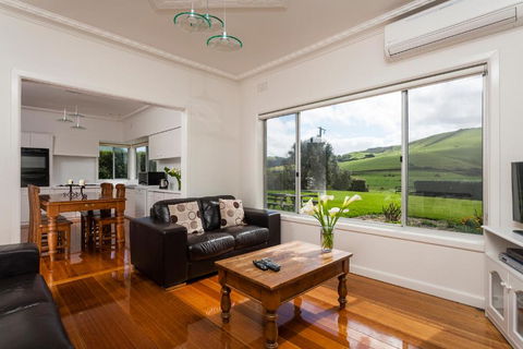 The Farm House - Accommodation Cooktown 2