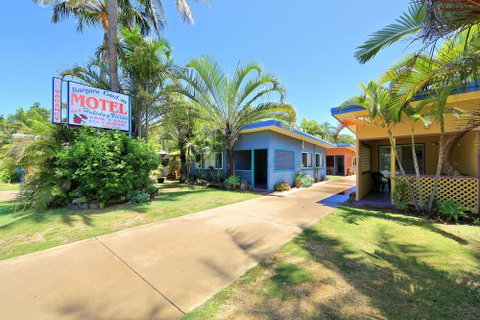 Bargara Gardens Motel & Holiday Villas - Accommodation Cooktown 0