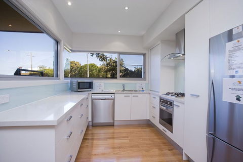 Two Bays Apartments - Accommodation Cooktown 6