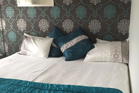 Bed & Breakfast In Perth - Accommodation Cooktown 6