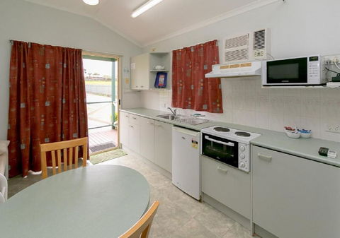 Maryborough Caravan & Tourist Park - Accommodation Cooktown 3