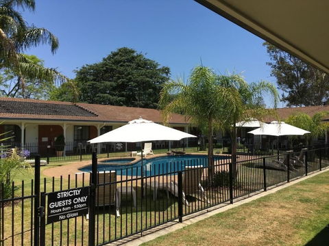 Capricorn Motor Inn - Accommodation Cooktown 2
