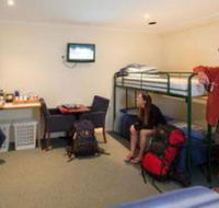 Adventure Backpackers Port Lincoln - Accommodation Cooktown