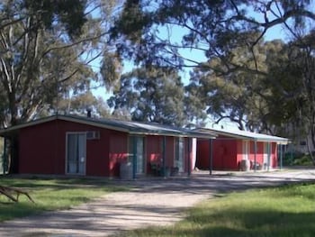 Clare Valley Cabins - Accommodation Cooktown 2