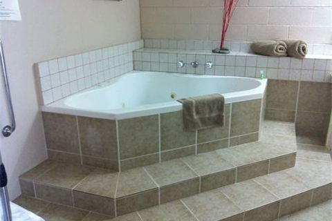 Tartan Motel - Accommodation Cooktown 4