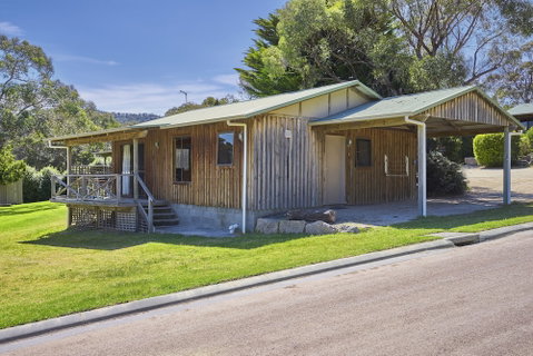 Iluka Holiday Centre - Accommodation Cooktown 1