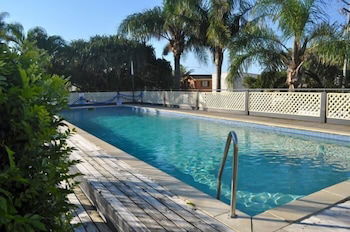 Villa Coolum - Accommodation Cooktown 2