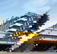 Burke and Wills Hotel - Accommodation Cooktown