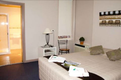 Imperial Hotel Cowra - Accommodation Cooktown 1