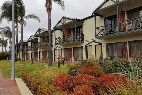 Renmark Hotel Motel - Accommodation Cooktown 6