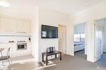 Werribee Short Stay Villas & Accommodation - Accommodation Cooktown 3