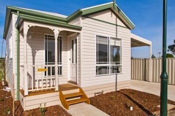 Werribee Short Stay Villas & Accommodation - Accommodation Cooktown 6