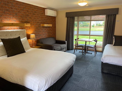 AAt 28 Goldsmith Motel - Accommodation Cooktown 5