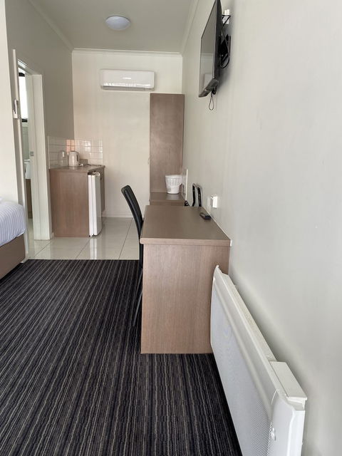 The Elimatta Hotel - Accommodation Cooktown 6