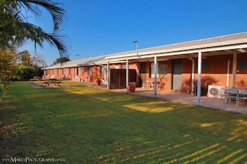 Morayfield Tavern & Motel - Accommodation Cooktown 0