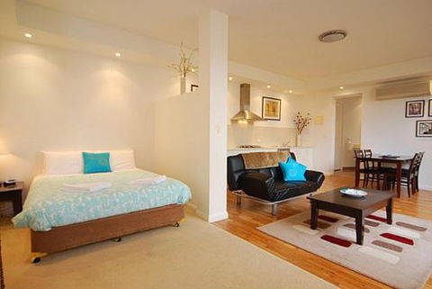 Courtyard Complex Bha - Accommodation Cooktown 1