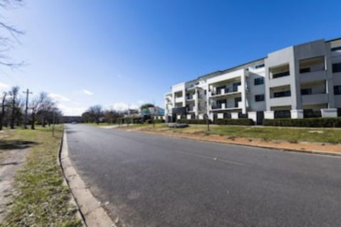 Accommodate Canberra - Century - Accommodation Cooktown 1