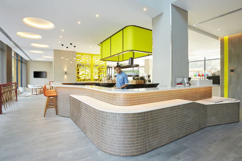 Holiday Inn Express Sydney Macquarie Park, An IHG Hotel - Accommodation Cooktown 2