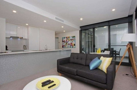 Accommodate Canberra - IQ - Braddon - Accommodation Cooktown 5