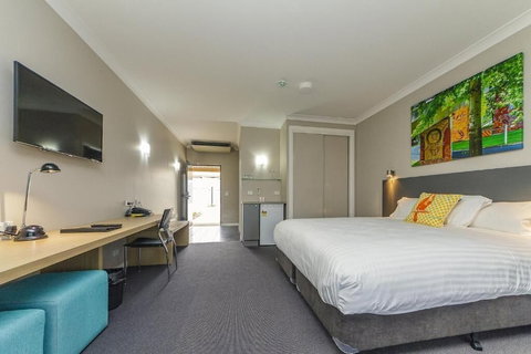 Cowra Services Club Motel - Accommodation Cooktown 4