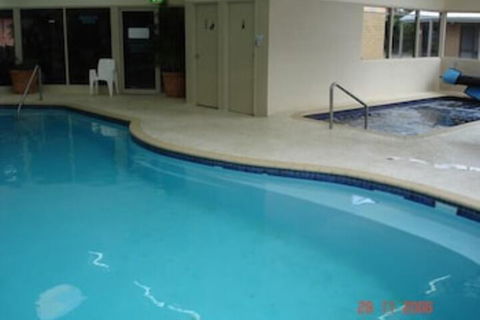 Lake Edge Resort - Accommodation Cooktown 4