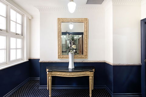 ULTIQA Rothbury Hotel - Accommodation Cooktown 1