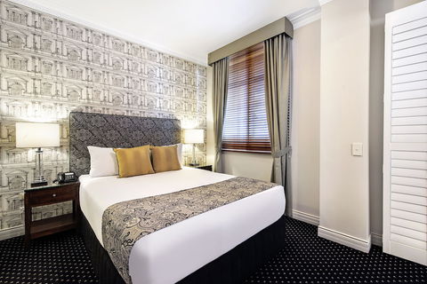 ULTIQA Rothbury Hotel - Accommodation Cooktown 6