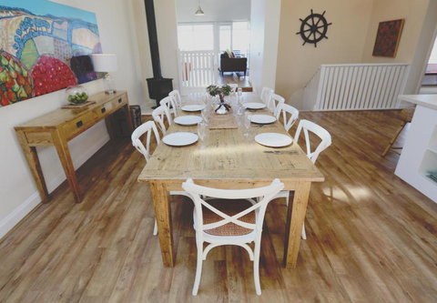 Caledonian Inn - Accommodation Cooktown 6